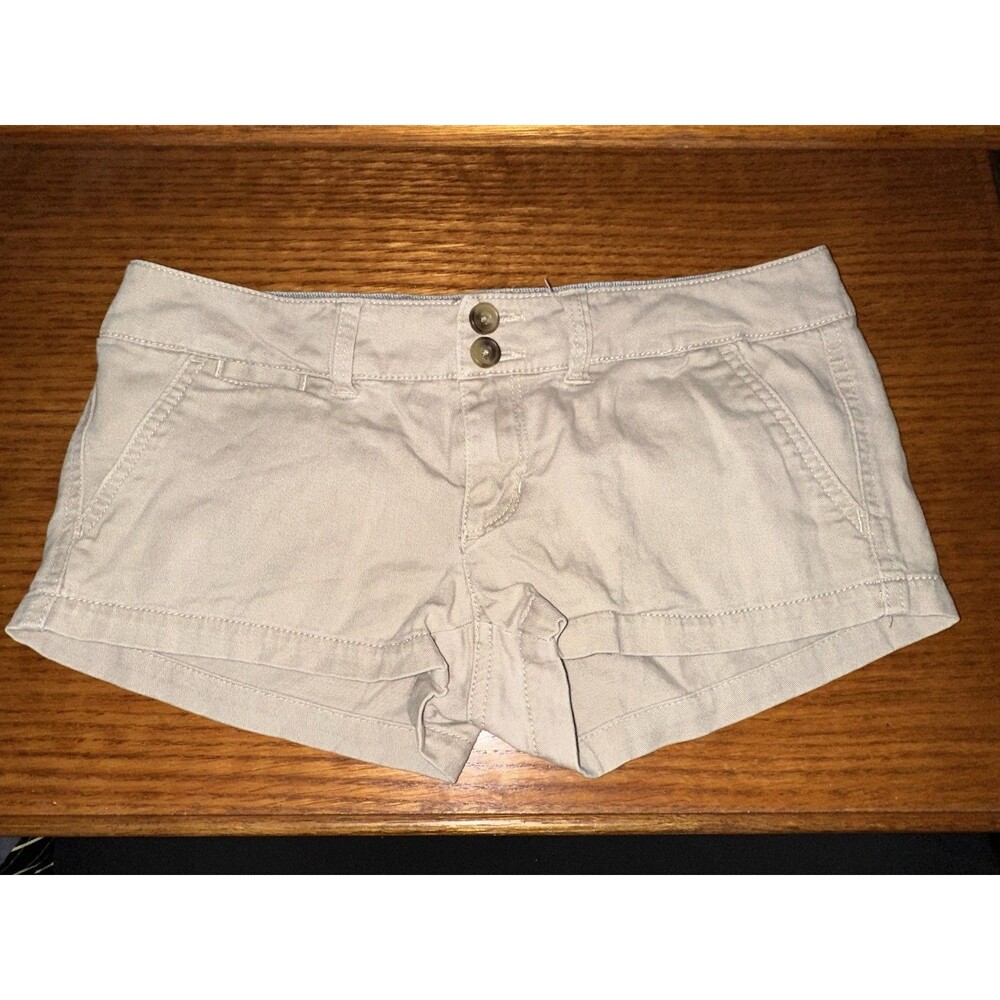 American Eagle Outfitters AEO Women’s Short Shorts Sz 00 Booty Short Light Khaki